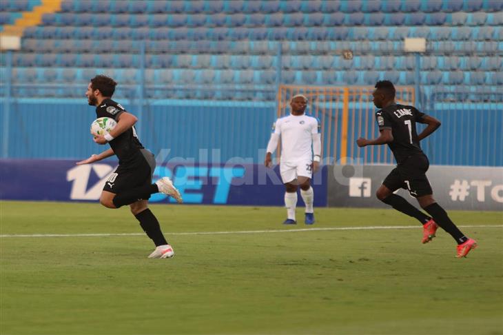 بيراميدز